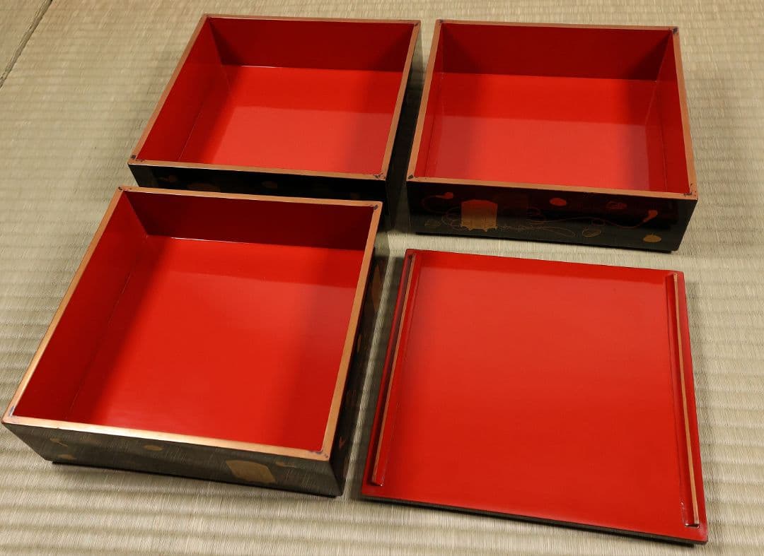 木製漆器 貝桶 金蒔絵 三段 重箱 黒塗 朱塗 梨地 雛 漆