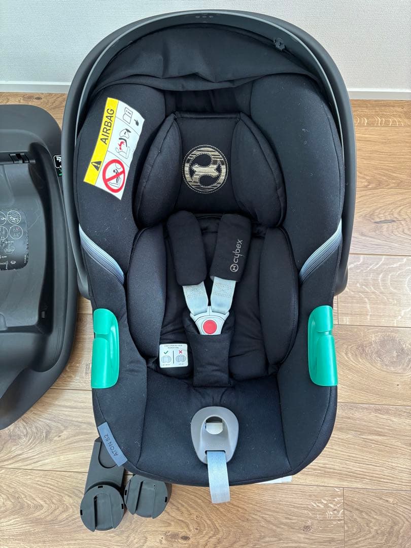 サイベックス エイトンs2 i-Size リベ ルアダプタ付き Cybex