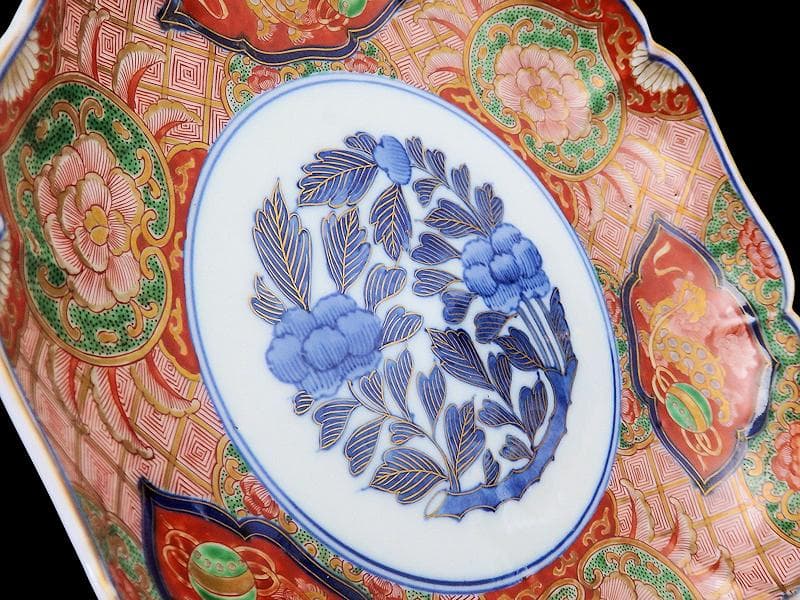 大聖寺伊万里 金襴手 丸紋に花鳥紋 牡丹の図 8寸皿 B351AS-