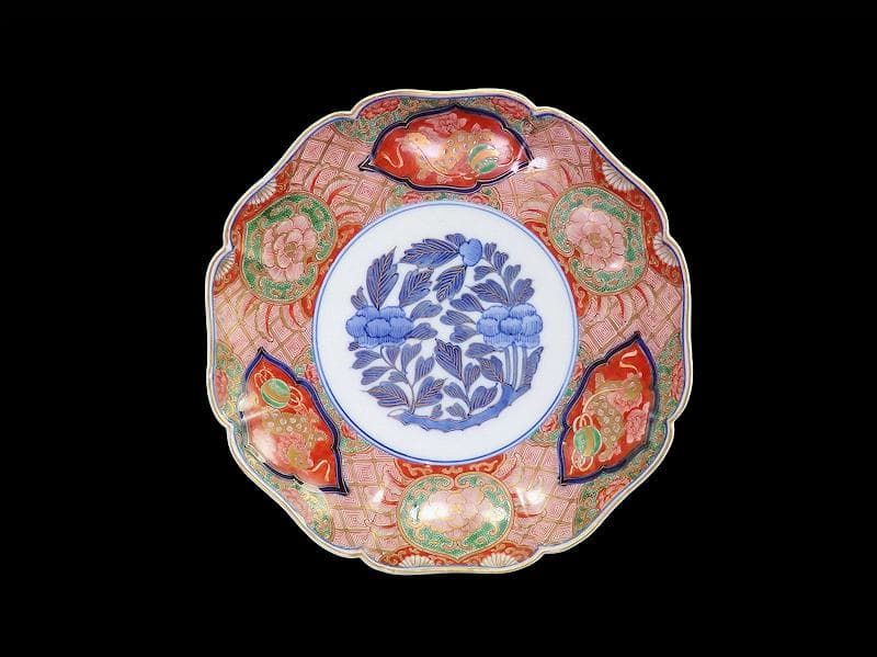 大聖寺伊万里 金襴手 丸紋に花鳥紋 牡丹の図 8寸皿 B351AS-