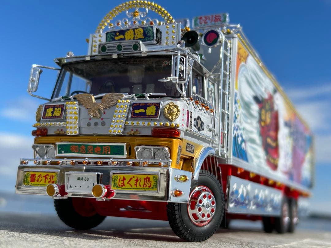 デコトラプラモデル完成品！！魚屋！！トラック野郎！！