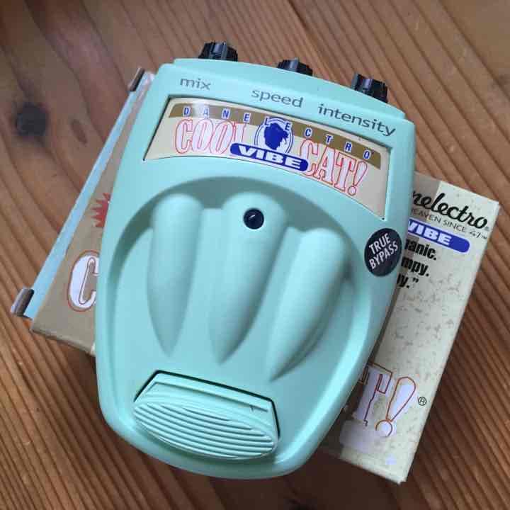 Danelectro cool cat vibe ユニバイブ□DANELECTRO COOL CAT VIBE CV-1