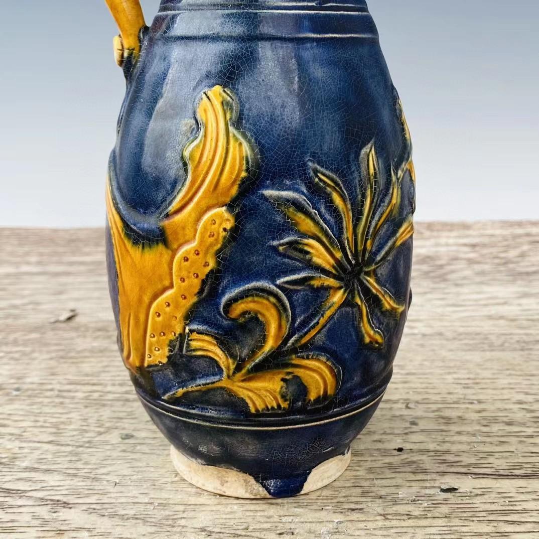 中国古美術・旧蔵の磁器・三彩壺・置物・書道具・茶道具・文房具・賞