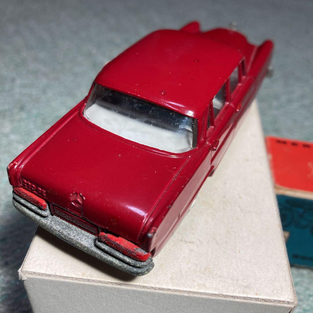 テクノ、メルセデスベンツ、220S E  1962年製