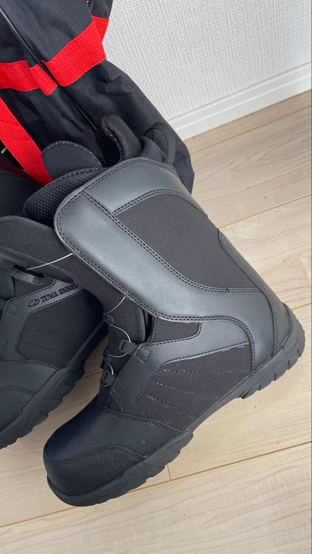 【ZUMA】スノーボードブーツ ブラック 収納バッグ付き