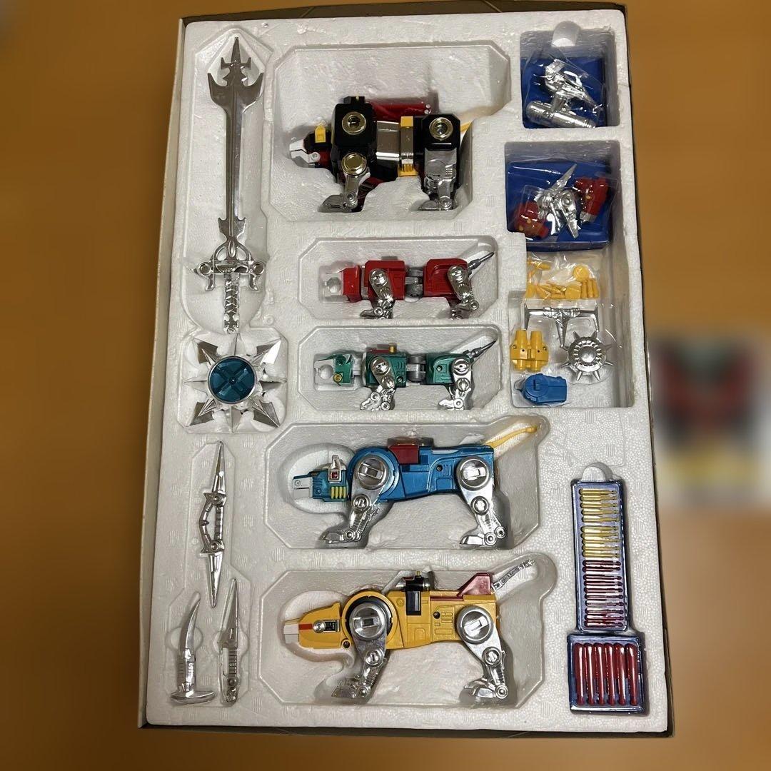未来獣合体　ゴライオン超合金　ポピー