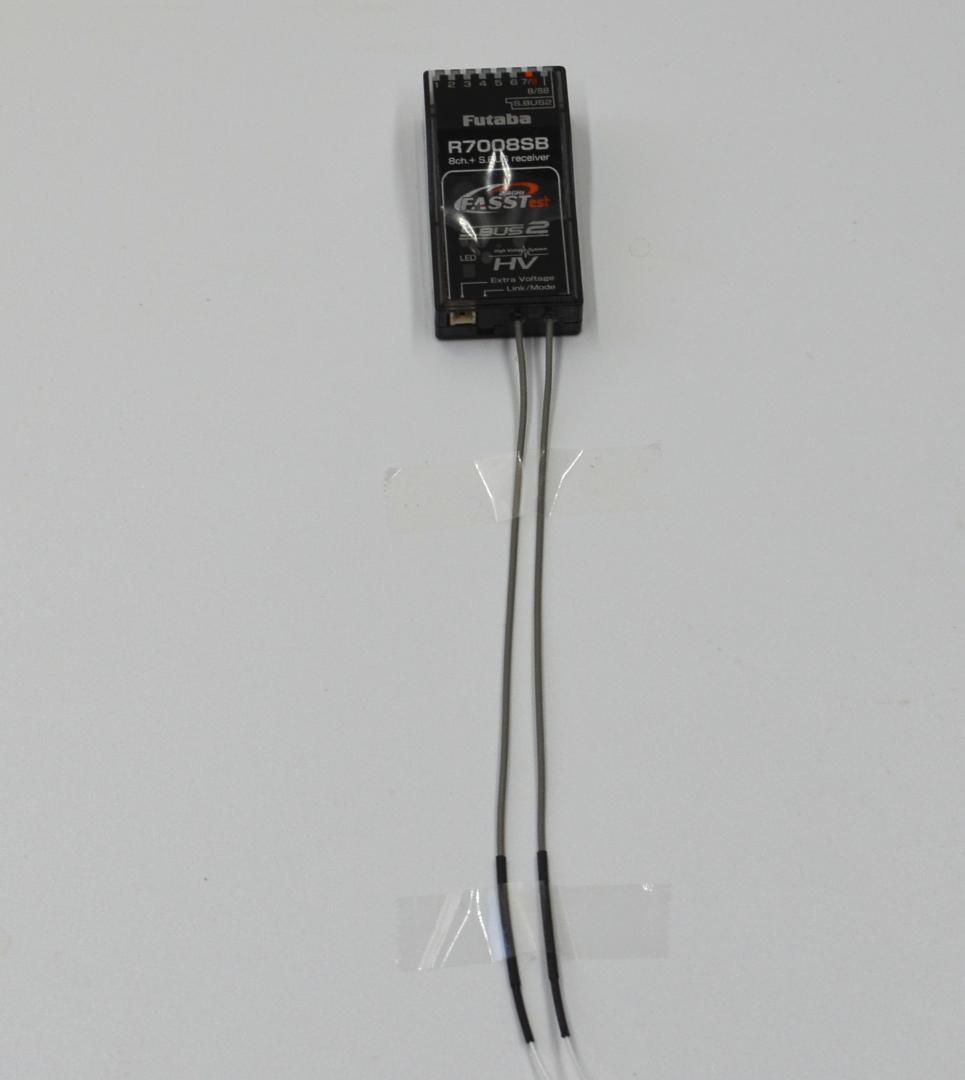 フタバ製品　ラジコン受信機　R7008SB　【未使用品】