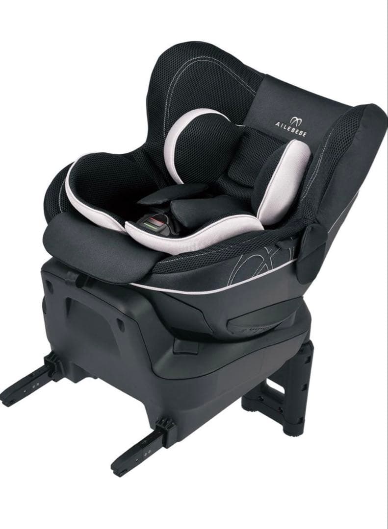 ブラック ISOFIX チャイルドシート エールべべ クルット4i グランス