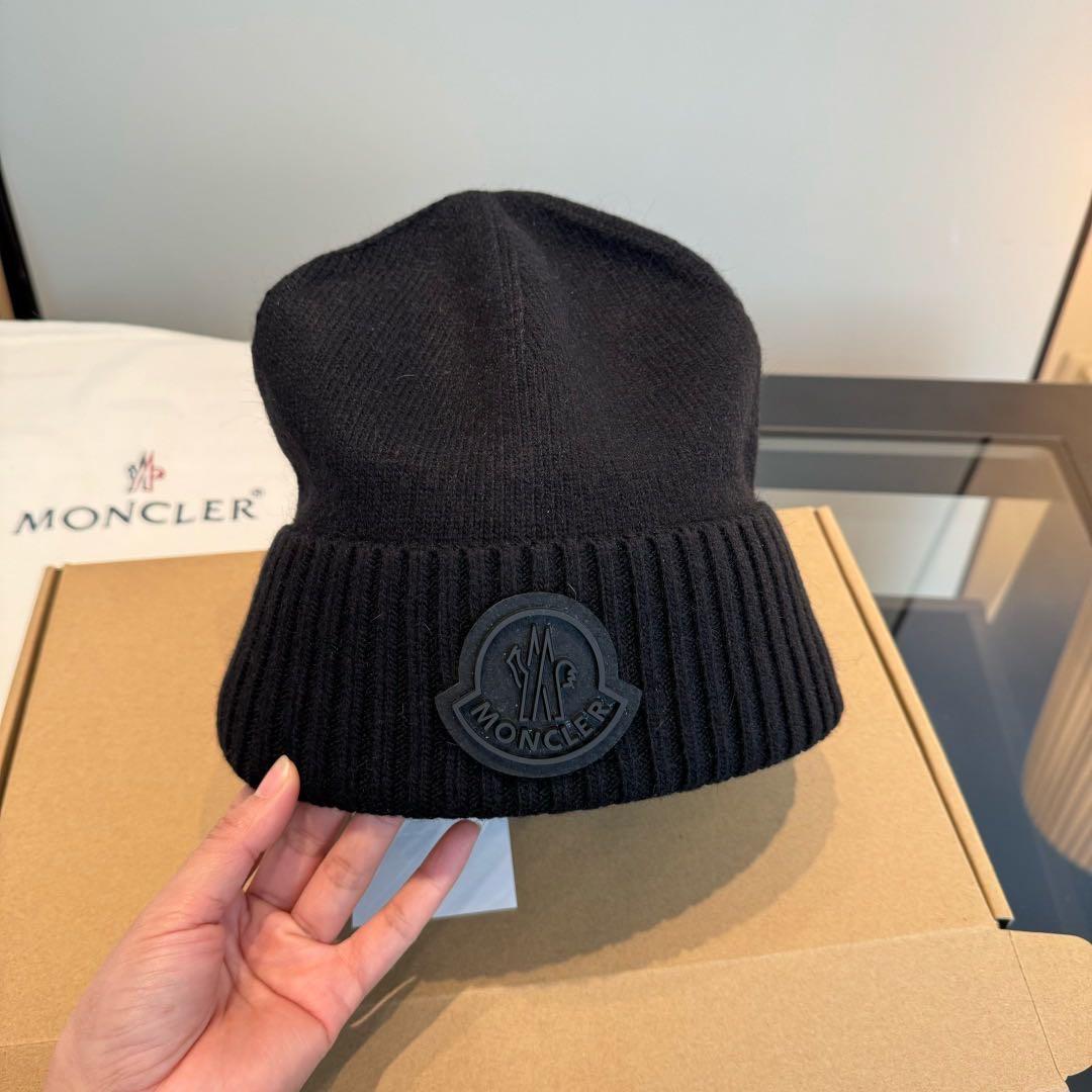 MONCLER ロゴ ニットキャップ ブラック - メルカリ