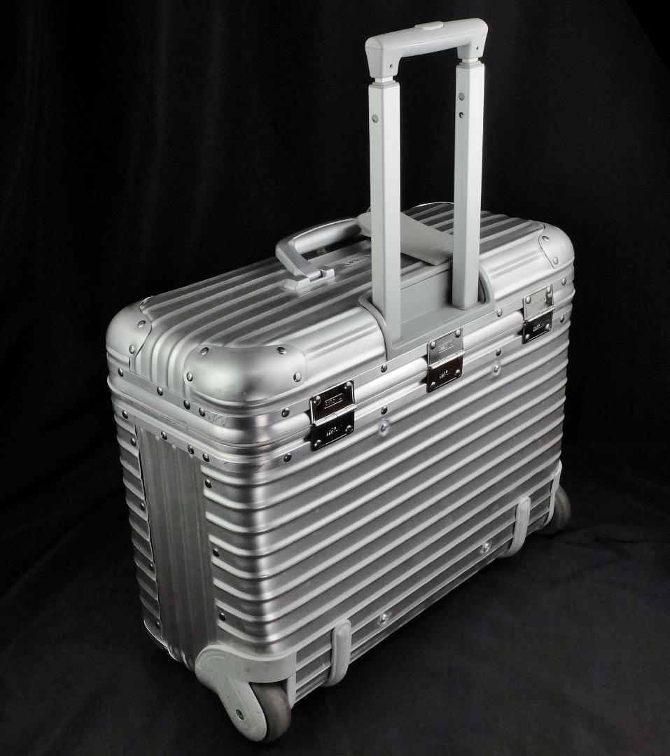 リモワトパーズ『Vodafone Edition』2輪パイロット・トロリー36L