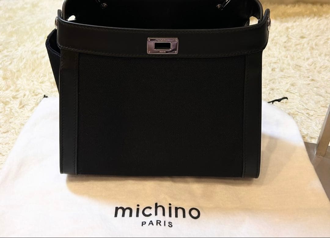 未使用級✨️michino PARIS　ミチノパリ　ルテスミニ　キャンバスレザー