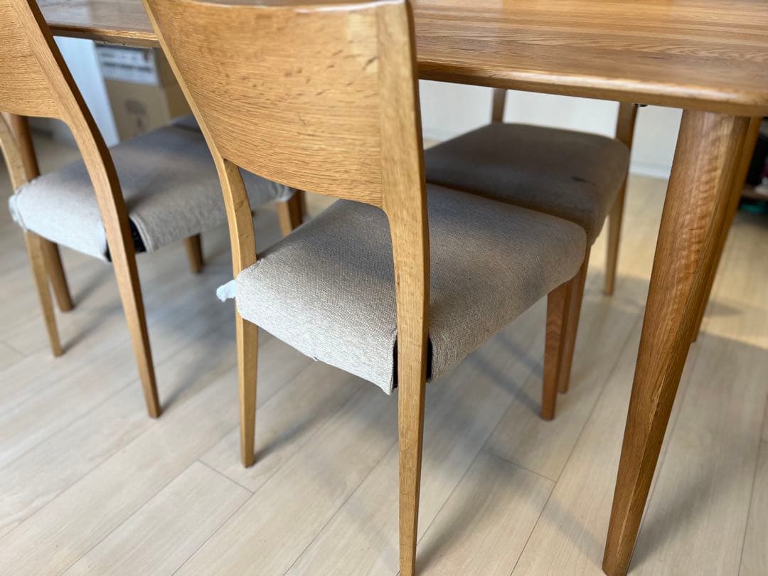 アクタス　ダイニングテーブル（椅子付きに変更）ナチュラルウッド