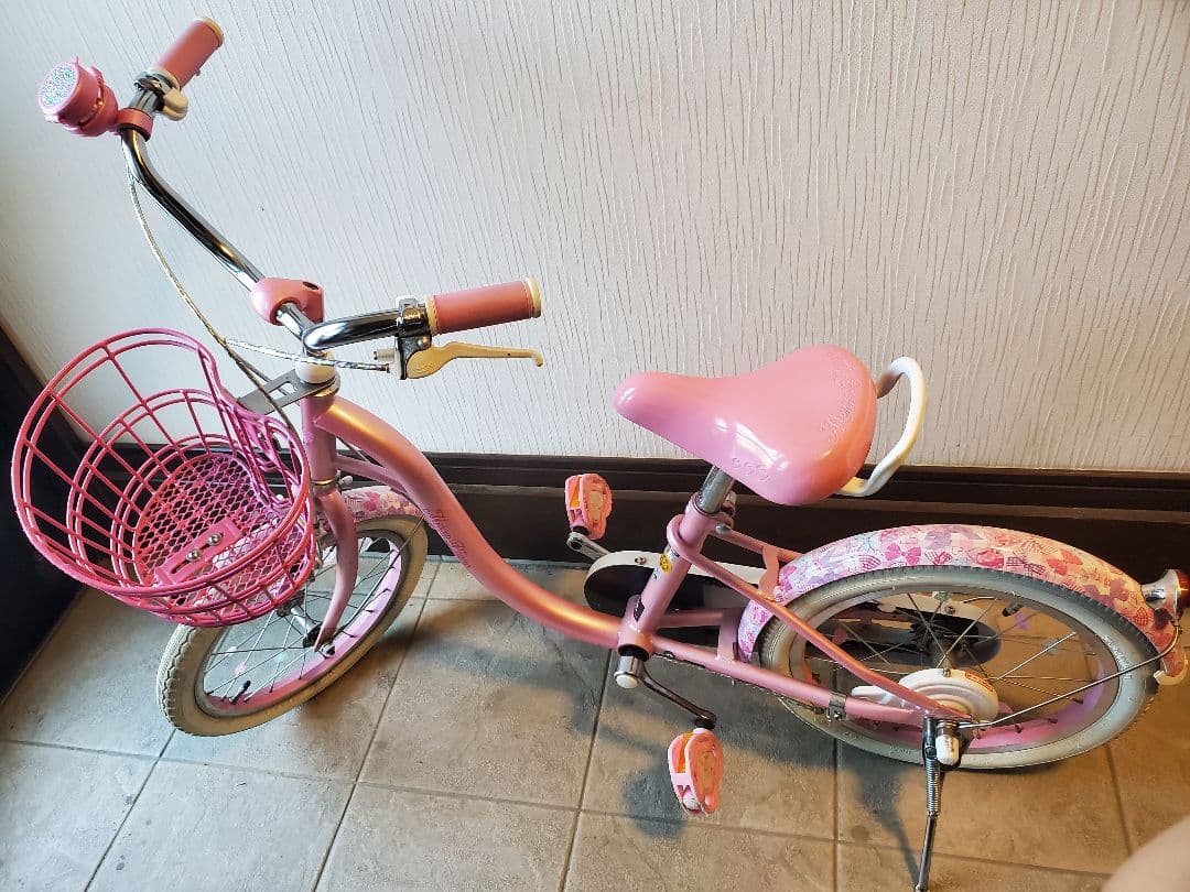 新品未使用同様】子供用三輪車 ベージュ✕ブラウン 楽天市場】子供用