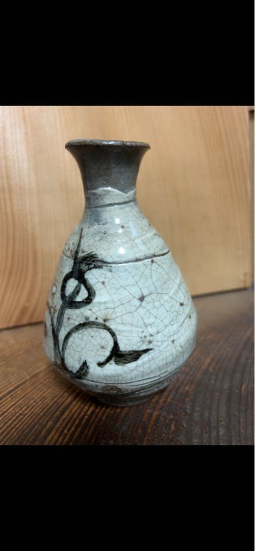 古い鶏龍山徳利(付属品 二重箱)