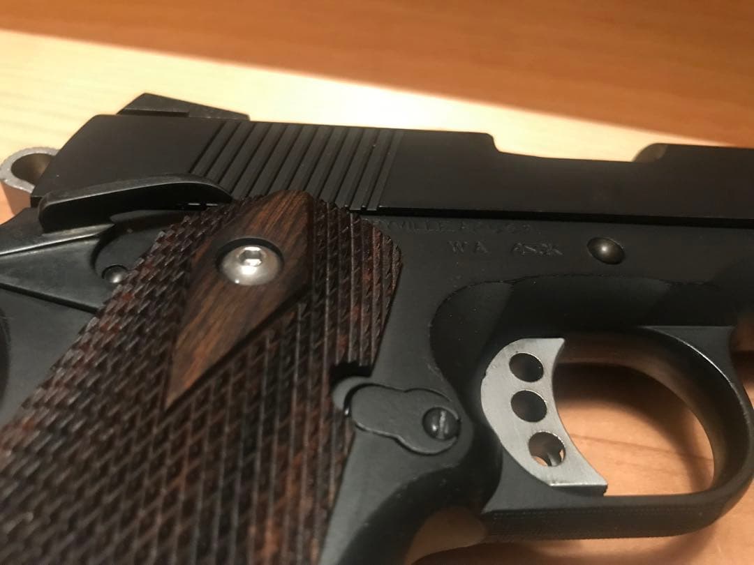 ひぃたん❗️ＷＡウィルソンコンバットヘビーウェイト 動作品小訳あり