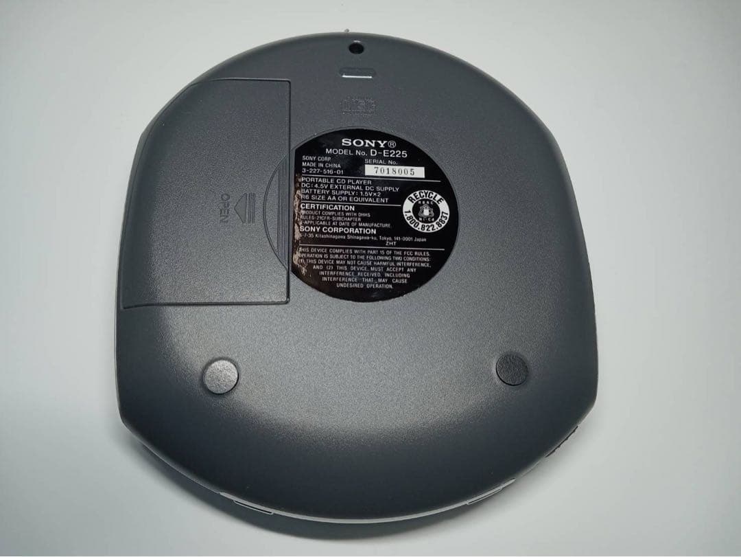 SONY Snap-on スナップオン ポータブルCDプレーヤー D-E225