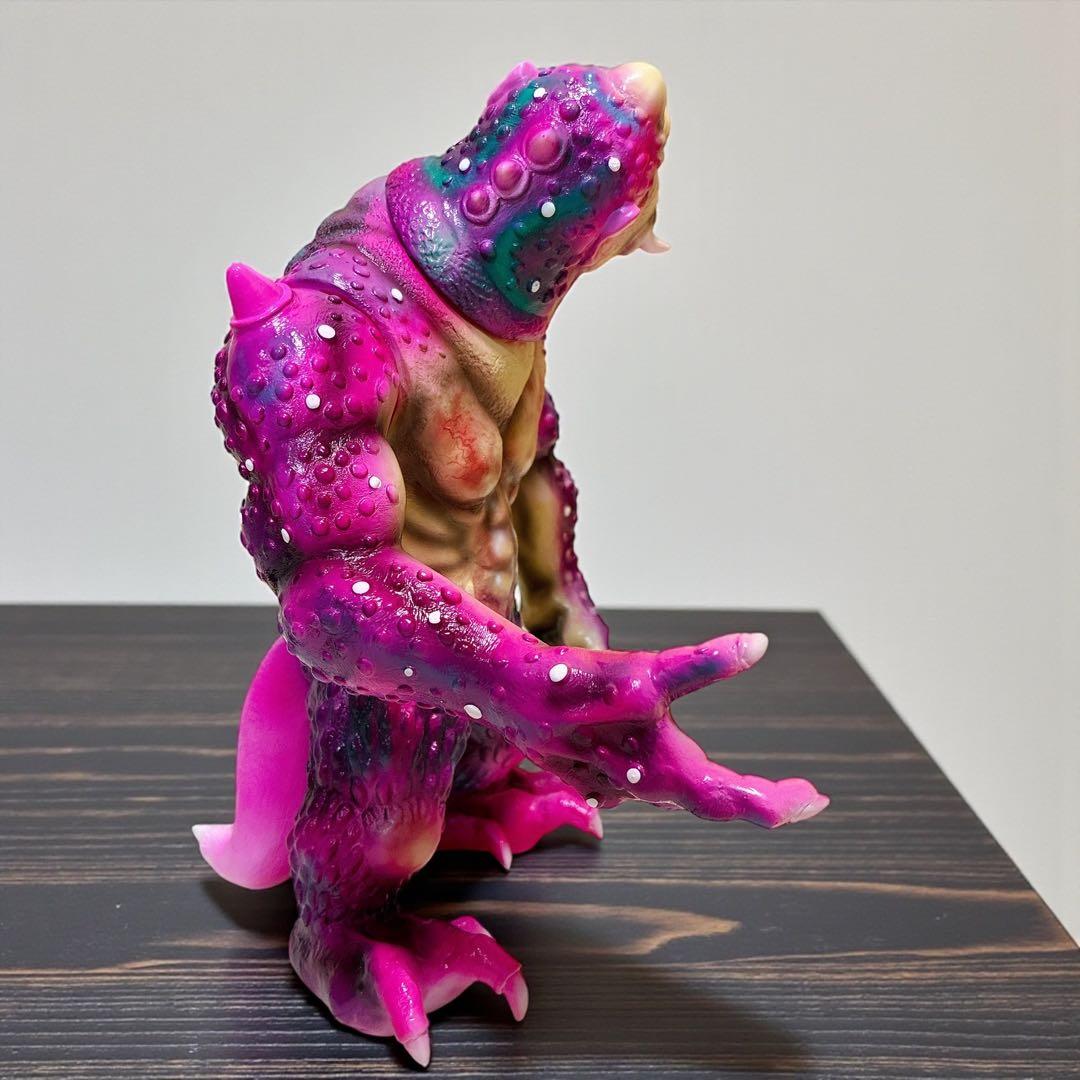 珍カラー 幻獣ガエザル シカルナ工房 ソフビ フィギュア 一つ目