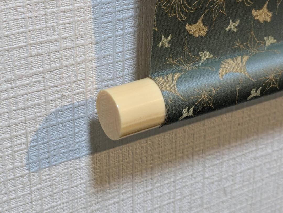 真作】掛軸 竹に小鳥図 気品ある彩色美 優雅な構図 雅趣あふれる
