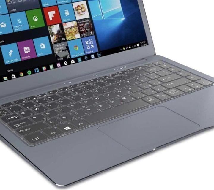 トップ ❤MacBookと同じデザイン❣簡単にストレージ容量が増やせる