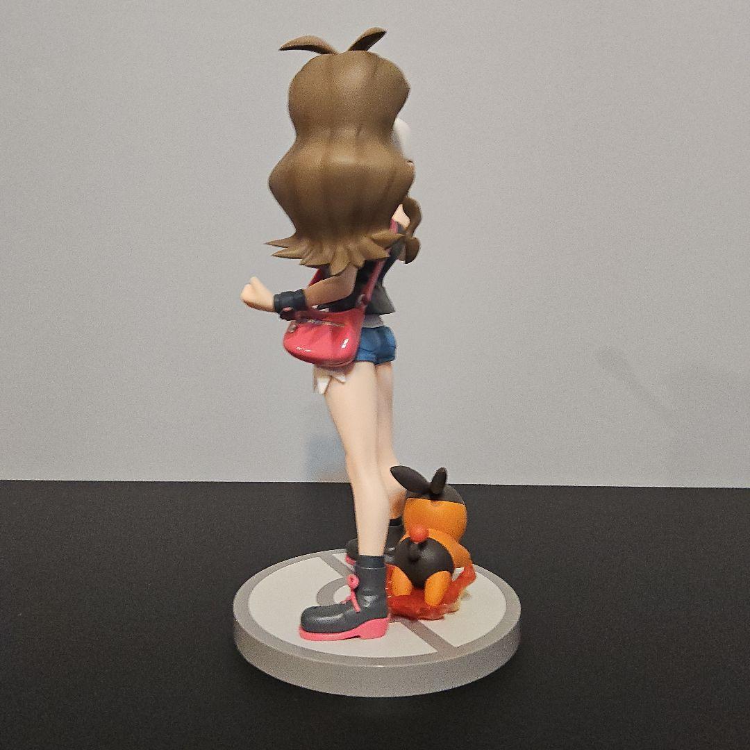 【開封品】ポケモン フィギュア トウコ with ポカブ