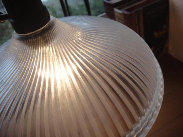 2台　ガラスのペンダントライトシーリングカバーありペンダントランプ