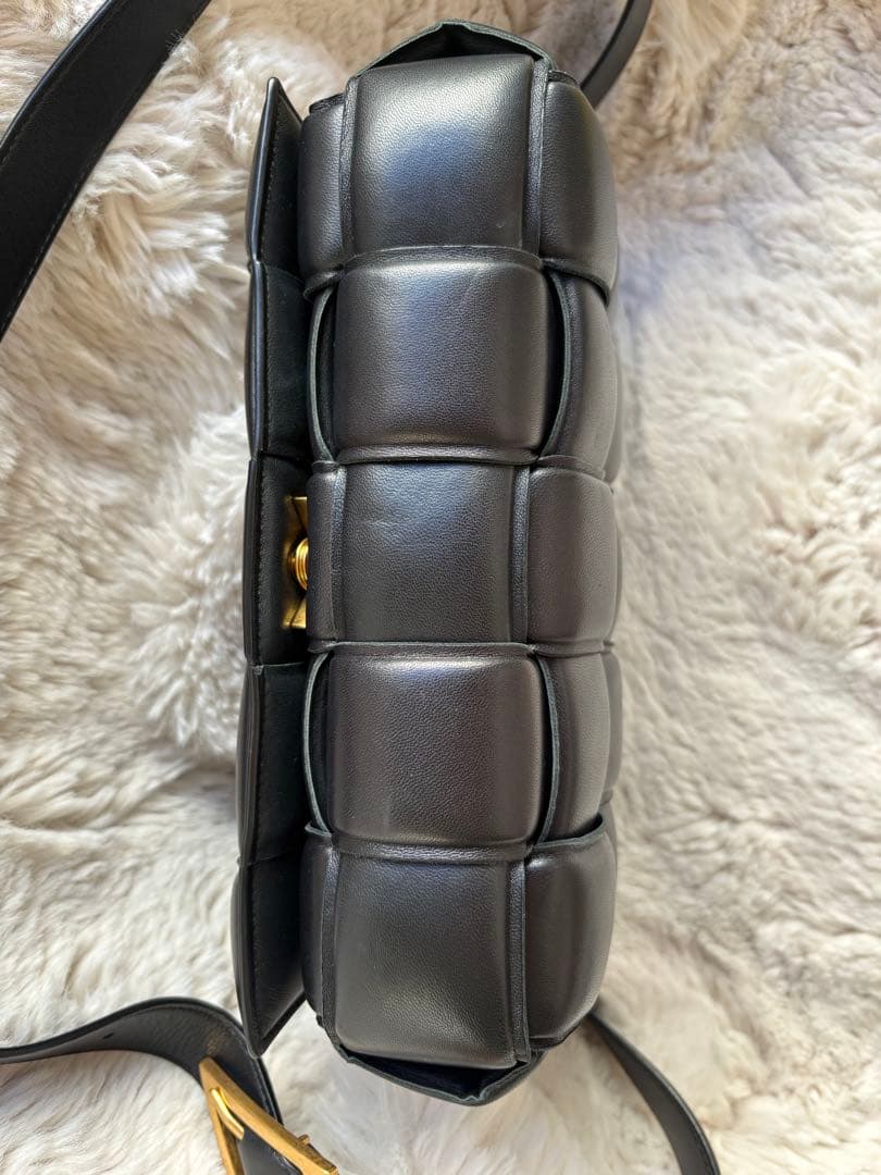 ボッテガヴェネタカセット ショルダーバッグ