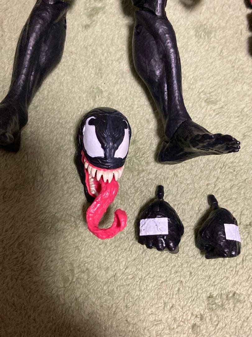 マーベルレジェンド ヴェノム ヌル 開封品 箱痛み