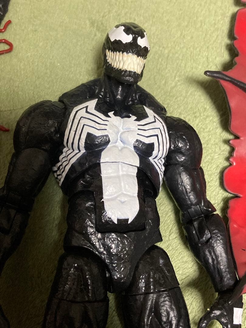 マーベルレジェンド ヴェノム ヌル 開封品 箱痛み