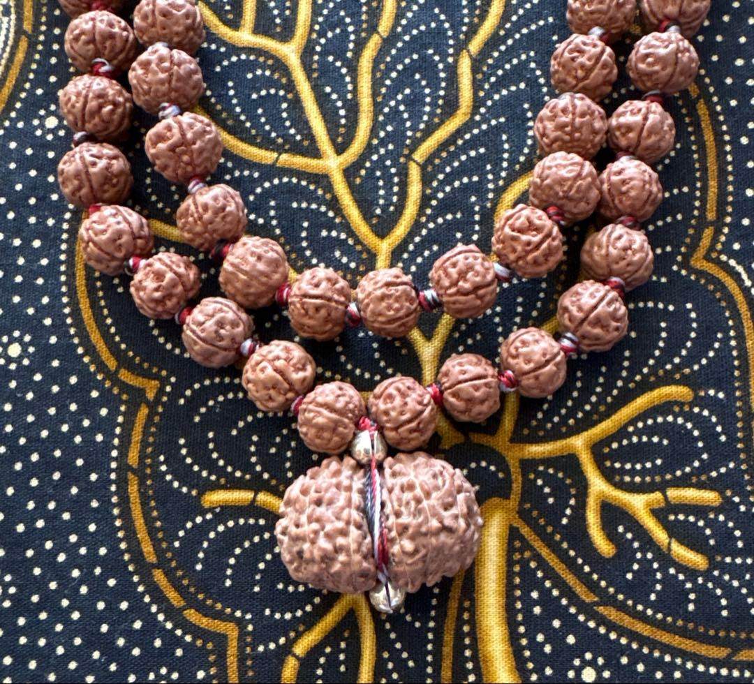 よっちさま専用 ルドラクシャマーラー トップ ガウリシャンカール