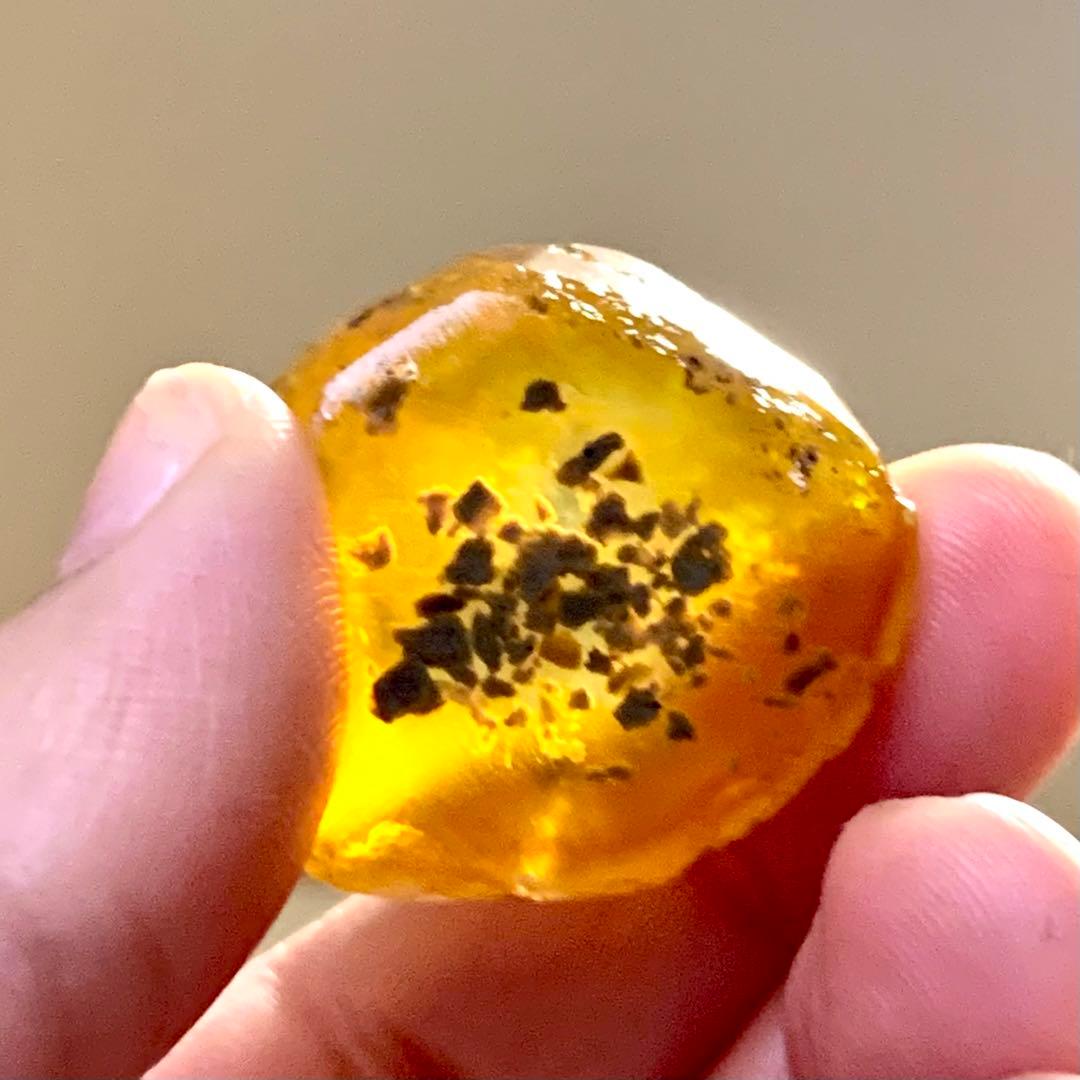 キュートなハンドポリッシュオパール71ct /鉱物標本 キュートなハンド