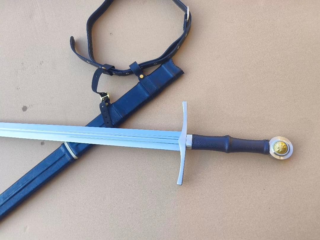 先鋒の騎士 広刃の剣 古兵器 武具 手鍛造打 西洋剣 長剣【希少】高級 鑑賞用