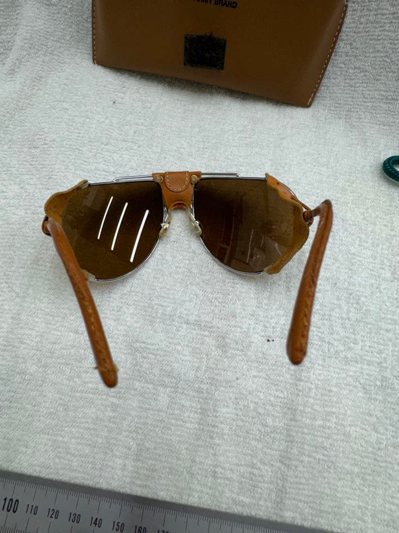 レア☆ビンテージスイスアーミーサングラス SWISS ARMY 4000