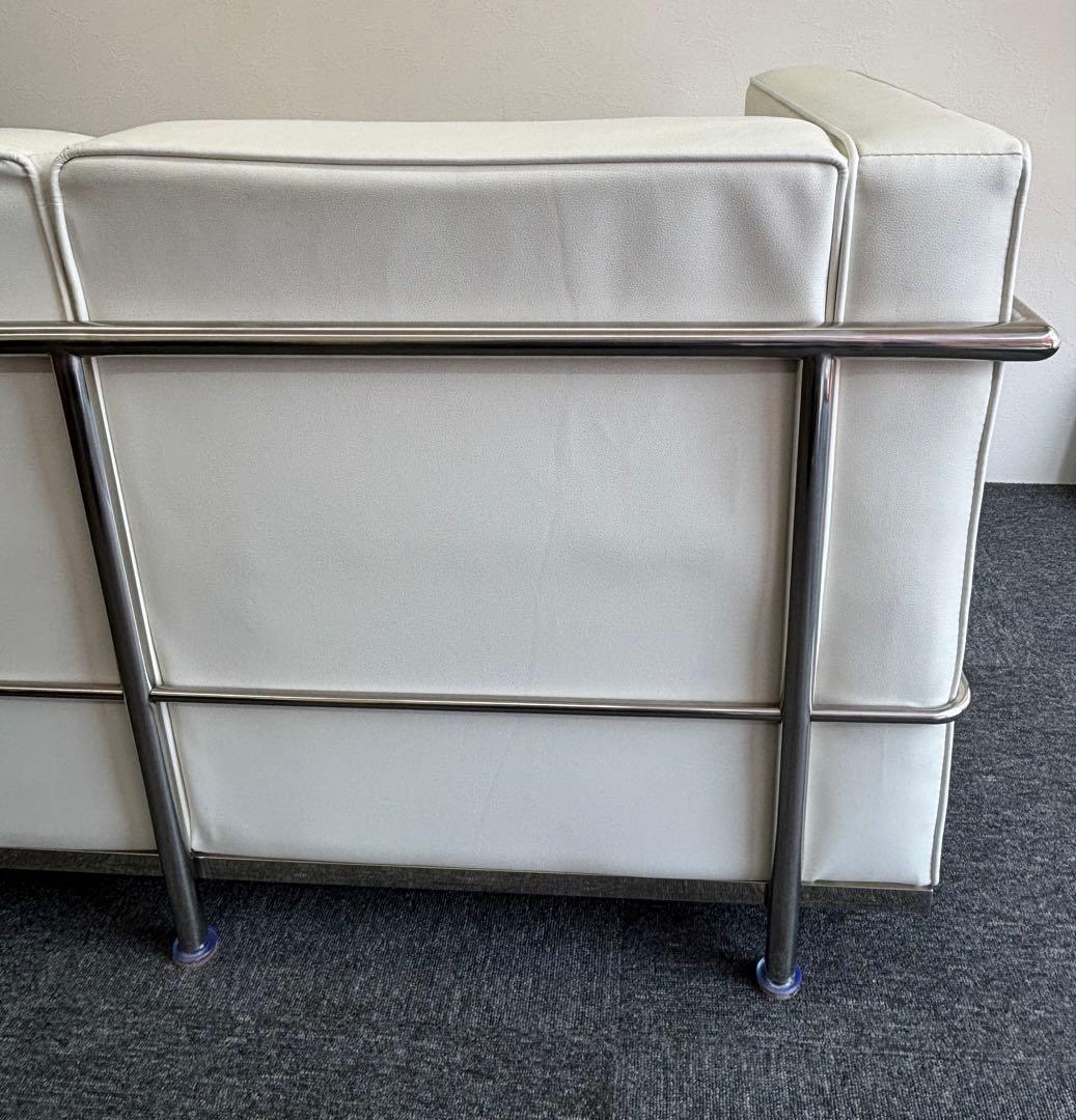 ル・コルビジェ リプロダクト 2人掛け LC2 ソファ ホワイトレザー