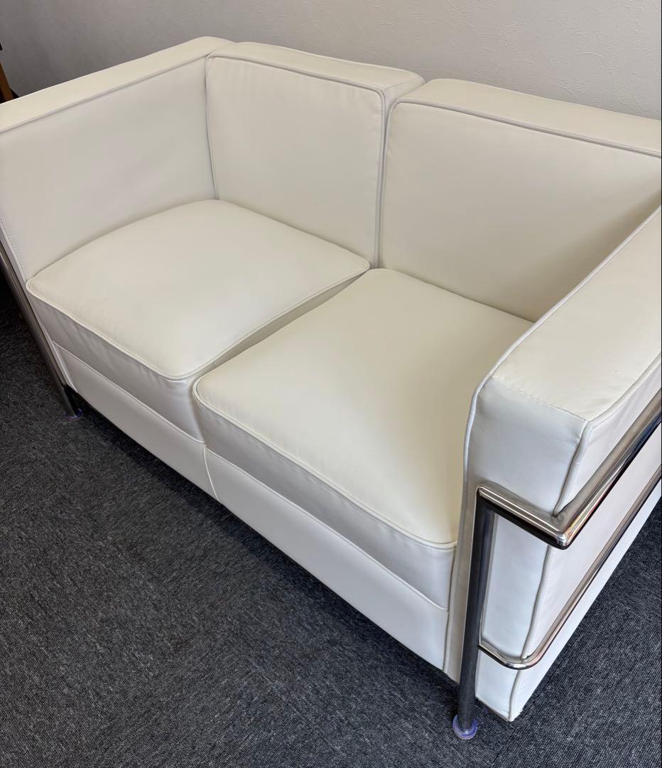 ル・コルビジェ リプロダクト 2人掛け LC2 ソファ ホワイトレザー