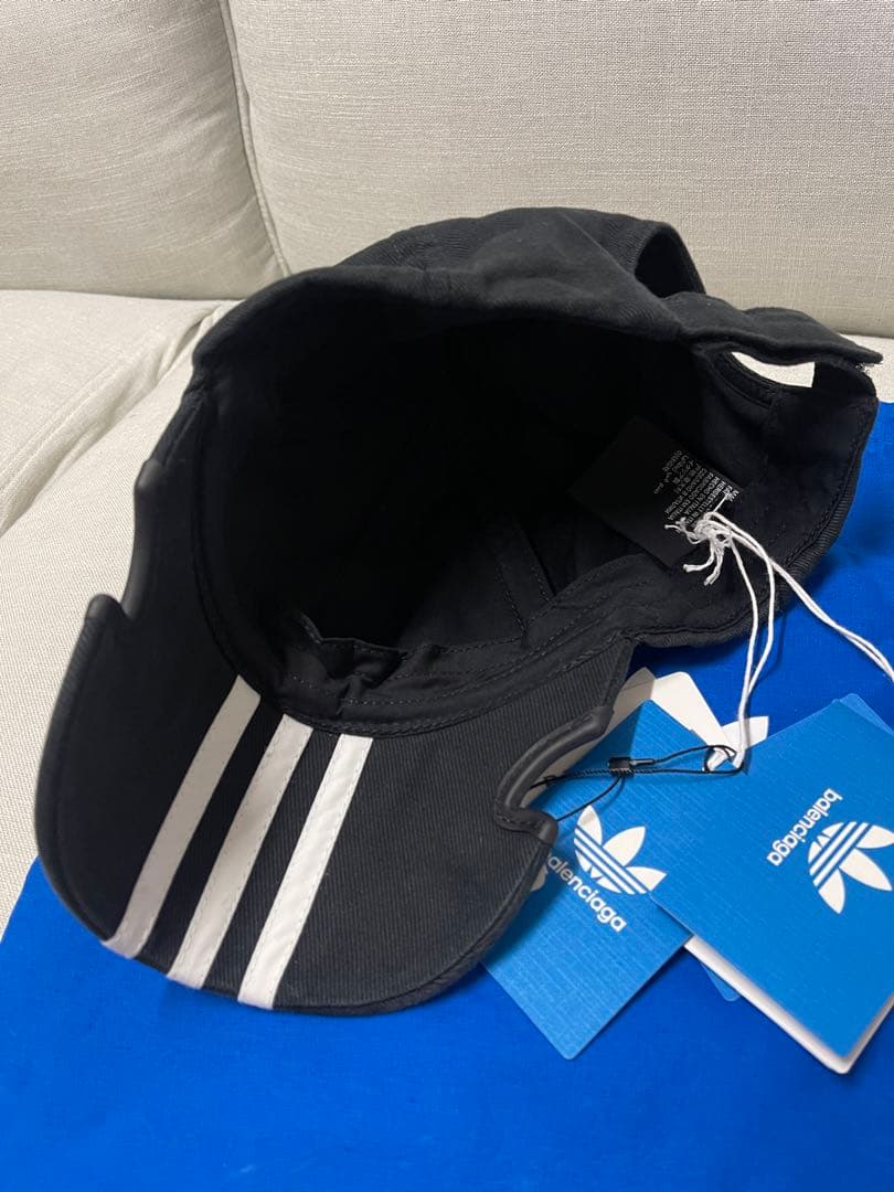 新品未使用balenciaga adidasベースボールキャップブラック - メルカリ