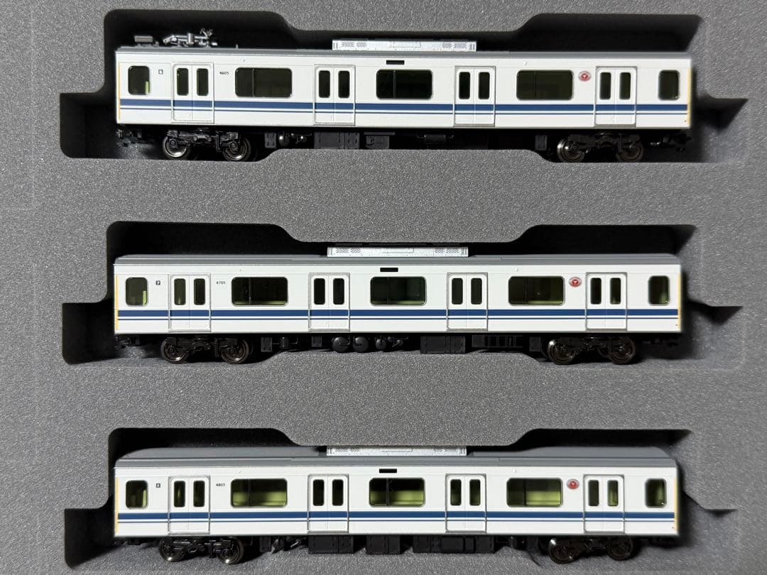 KATO 東急電鉄5050系4000番台<新幹線ラッピングトレイン>