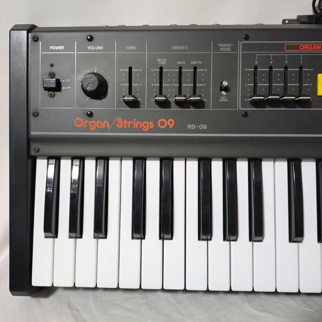 Roland RS-09 オルガン・ストリングス シンセサイザー キーボード