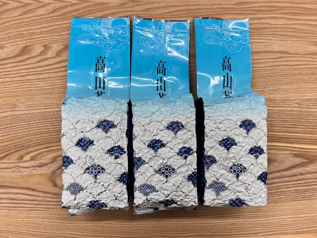 数量限定 台湾茶 ウーロン茶 四季春茶300gx3 ボトルプレゼント 台湾 花