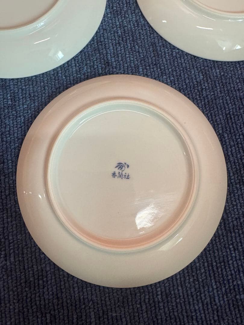 1952 香蘭社 紅椿文 皿 5客 金彩 未使用の通販はau PAY マーケット