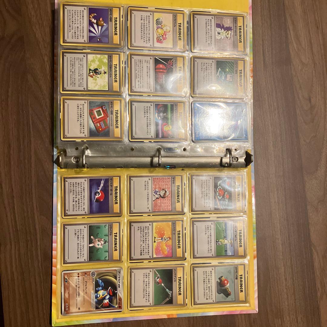 限定値下げ　まとめ売り　ポケモンカード　クリアファイル+カードセット　引退品