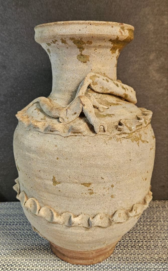 古代中国陶磁器　漢～隋代　緑釉　龍貼り　 高さ28.2cm　壺　花入れ　オブジェ