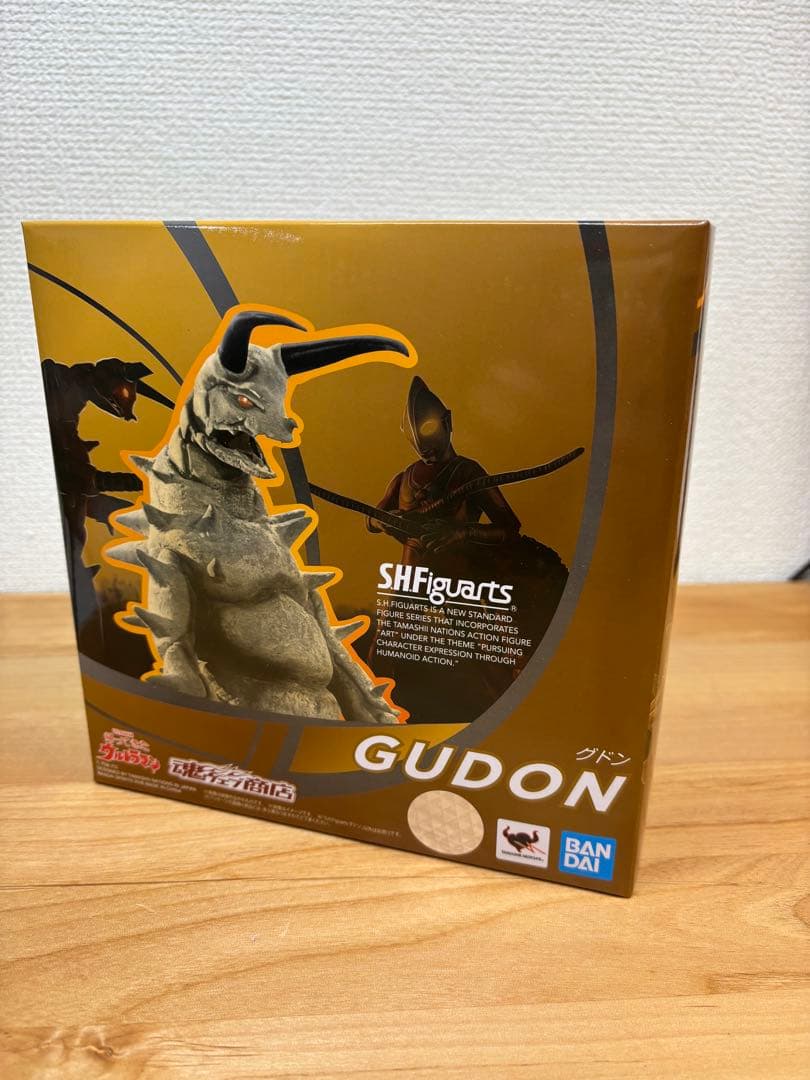 フィギュアーツ　グドン・ツインテール・ブラックキング