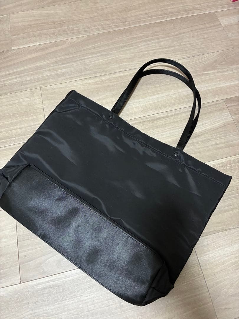 ノベルティCHANEL ナイロン トートバッグ 黒