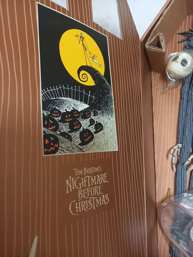 ジャック＆サリー フィギュアセット　限定6000体　ナイトメアビフォアクリスマス