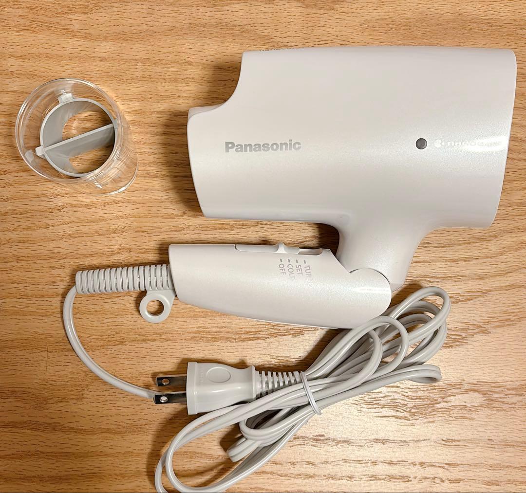 Panasonic EH-NA2K ヘアードライヤーナノケアEHNA2KW Panasonic / ヘアードライヤー ナノケア EH-NA2K -W・ホワイトの公式