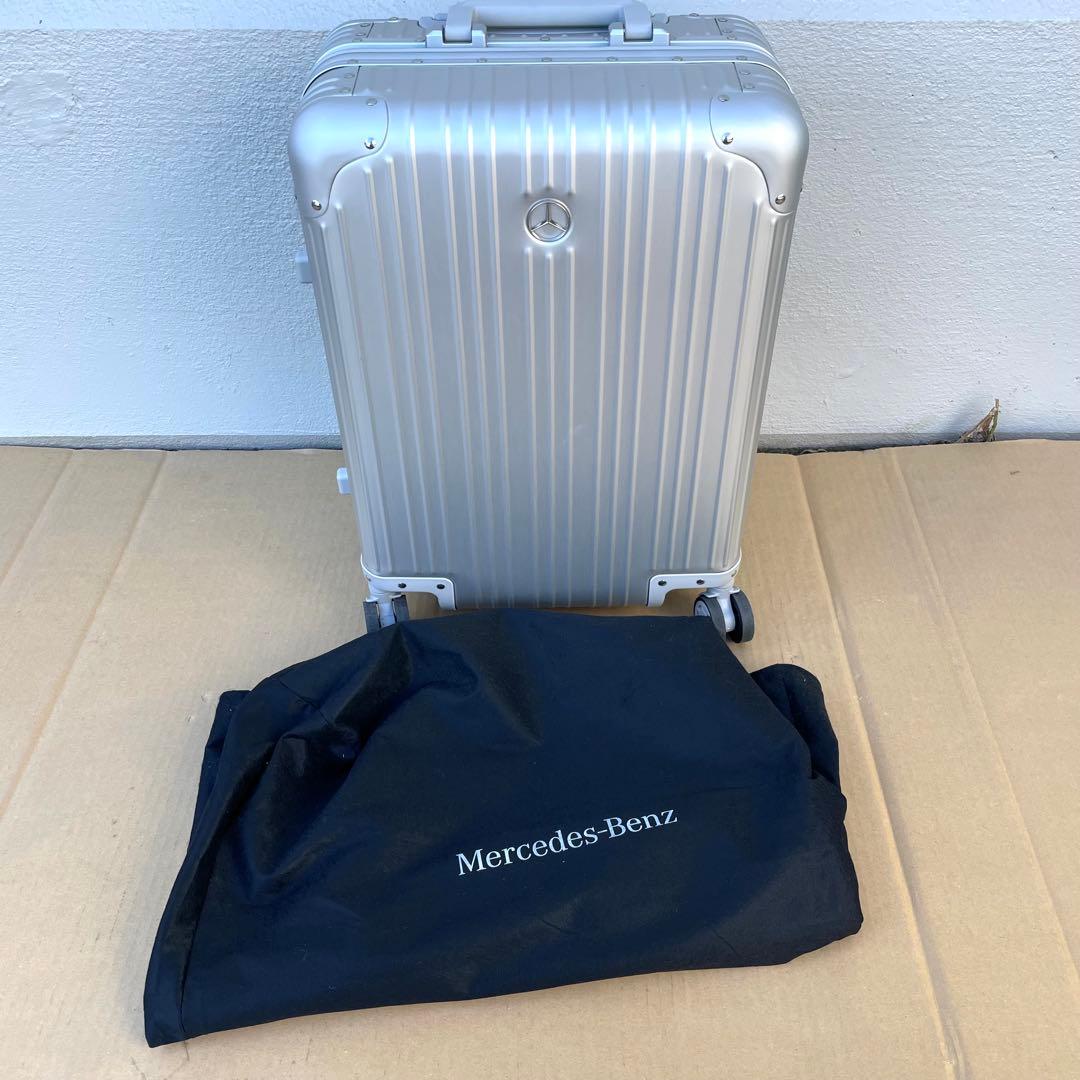 メルセデスベンツ オリジナル アルミ スーツケース TSAロック 四輪 シルバー メルセデスベンツ オリジナル アルミ スーツケース TSAロック 四輪