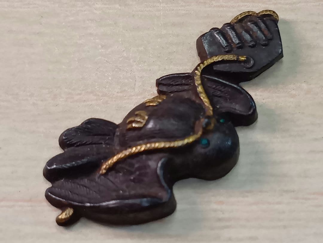 煙草入れ／超絶技巧鳥前金具／在銘あり