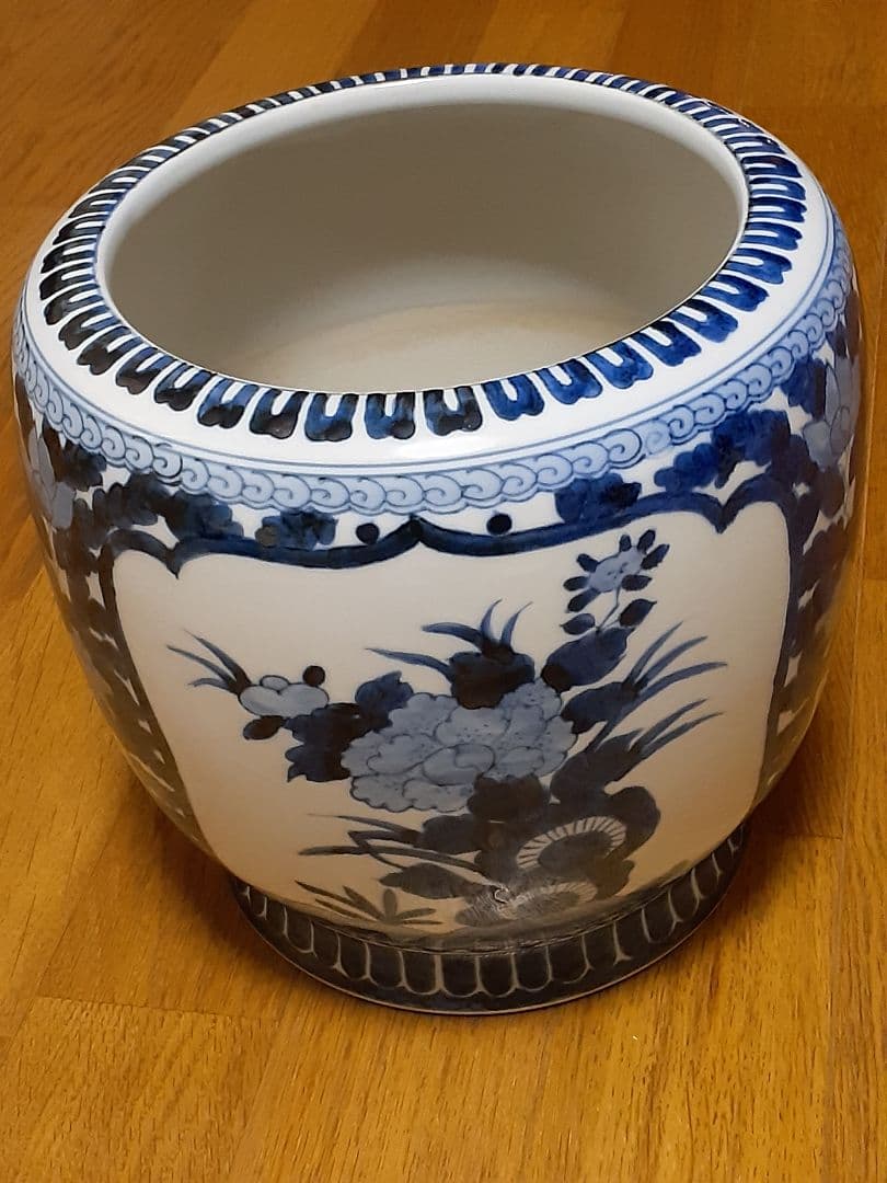 弥左衛門作有田焼某泉窯竹雀文花瓶