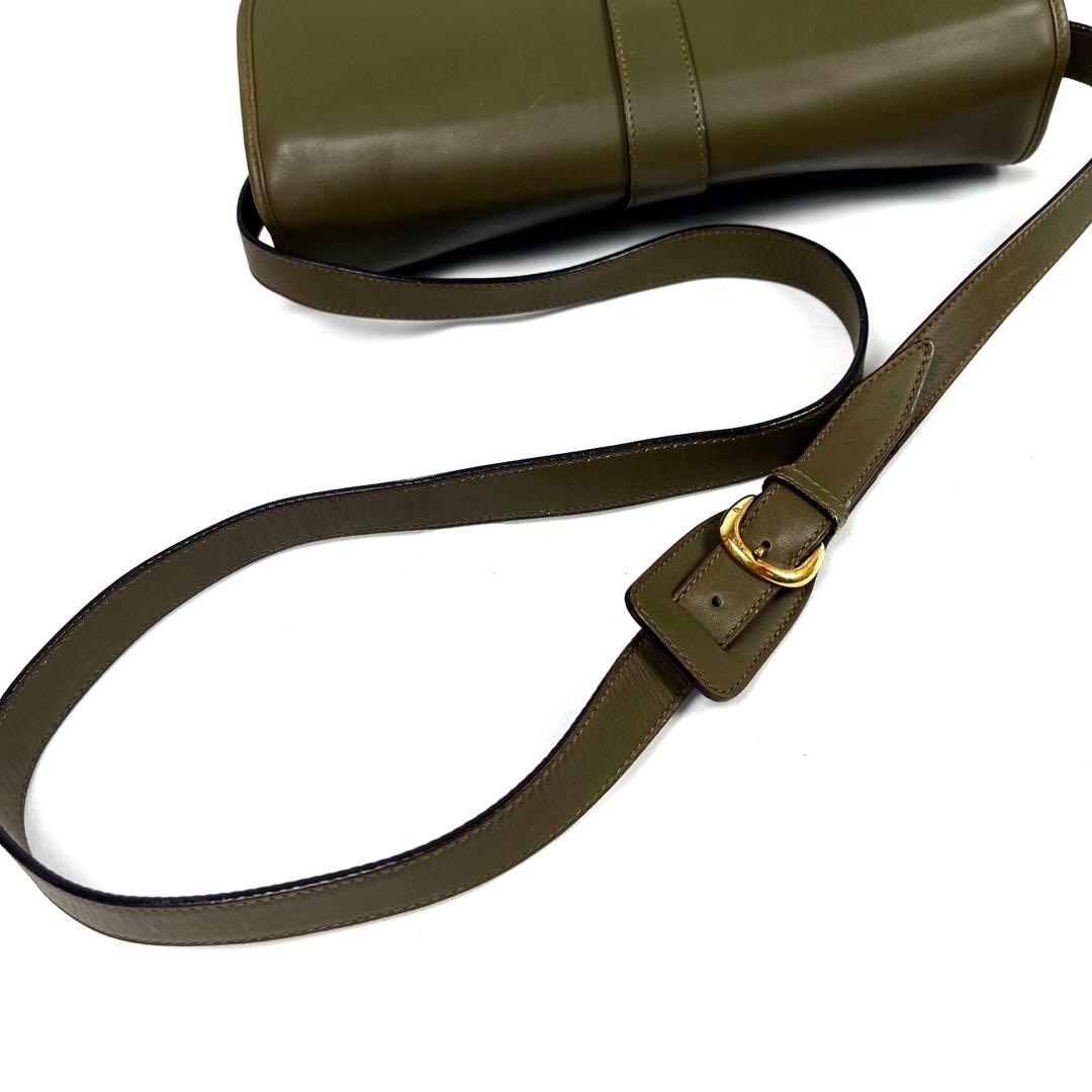 グッチ　ショルダーバッグ　ビンテージ　レザー　極美品　レディース　希少色