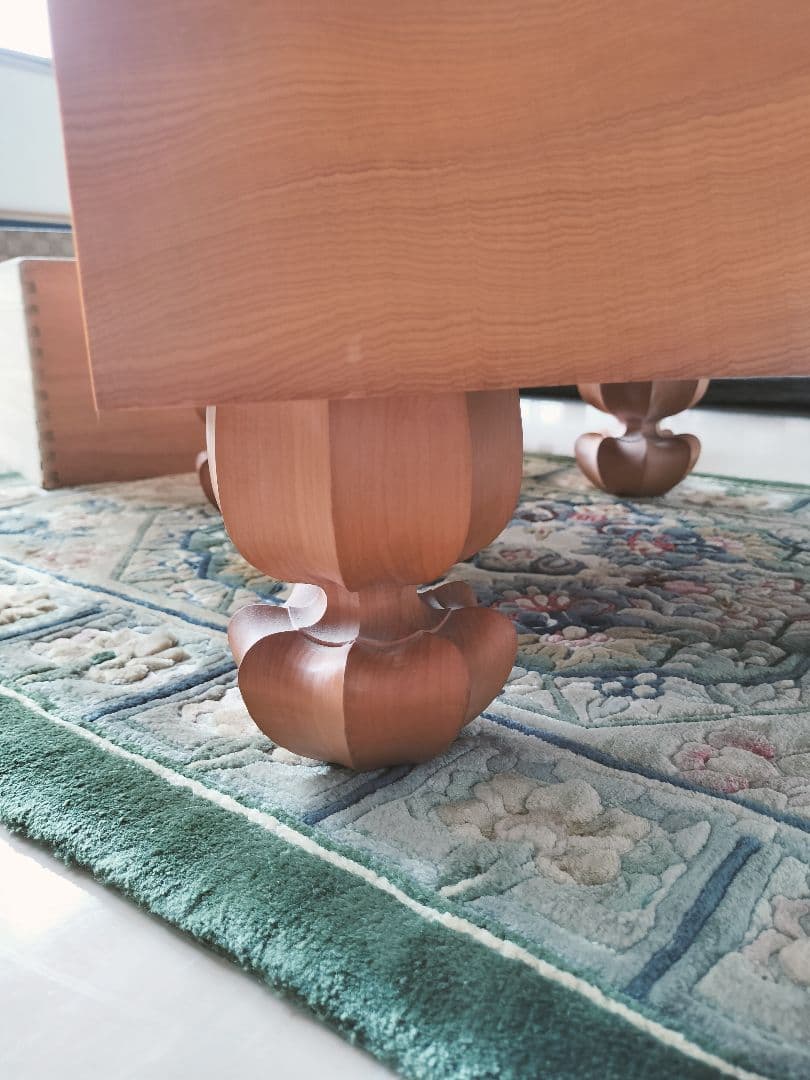 美品　本榧•足付ヘソ付•碁盤・碁石セット